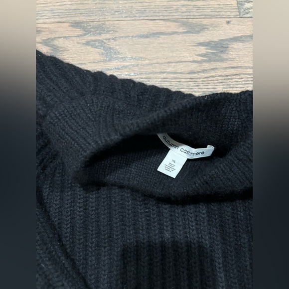 Autumn Cashmere Black Ribbed Sweater - Picture 8 of 13